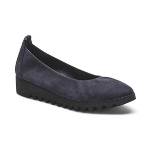 Aetrex Brianna Slip On - 1 of 4