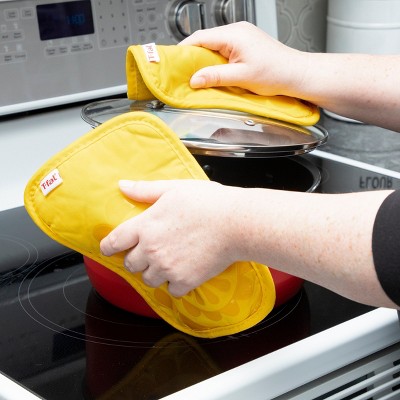 Yellow Silicone Medallion Oven Mitt and Pot Holder Set, 4-Piece