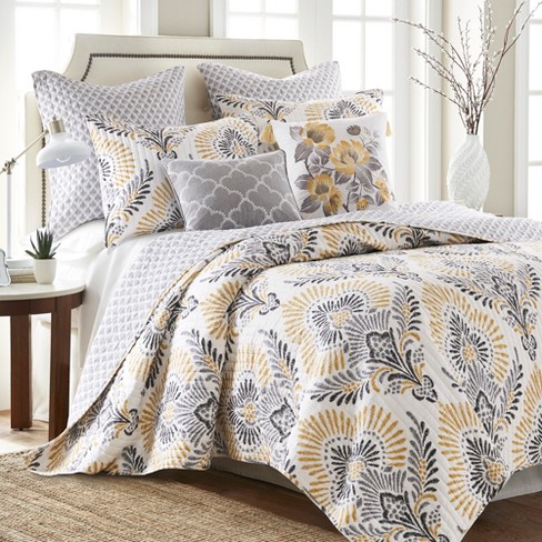 Kiana Floral Quilt Set - One Twin/twin Xl Quilt And One Standard Pillow  Sham Yellow - Levtex Home : Target