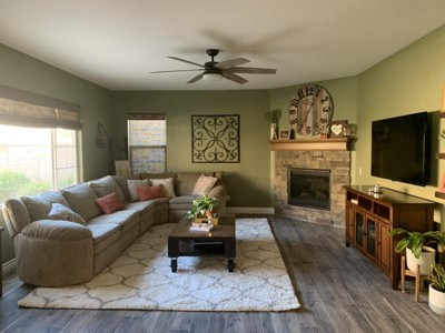 Guest review image 1 of 1, zoom in