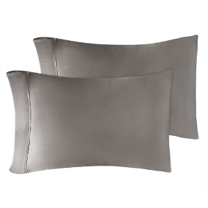 Egyptian Cotton 400 Thread Count Solid Pillowcases Set of 2 by Blue Nile Mills - 1 of 3