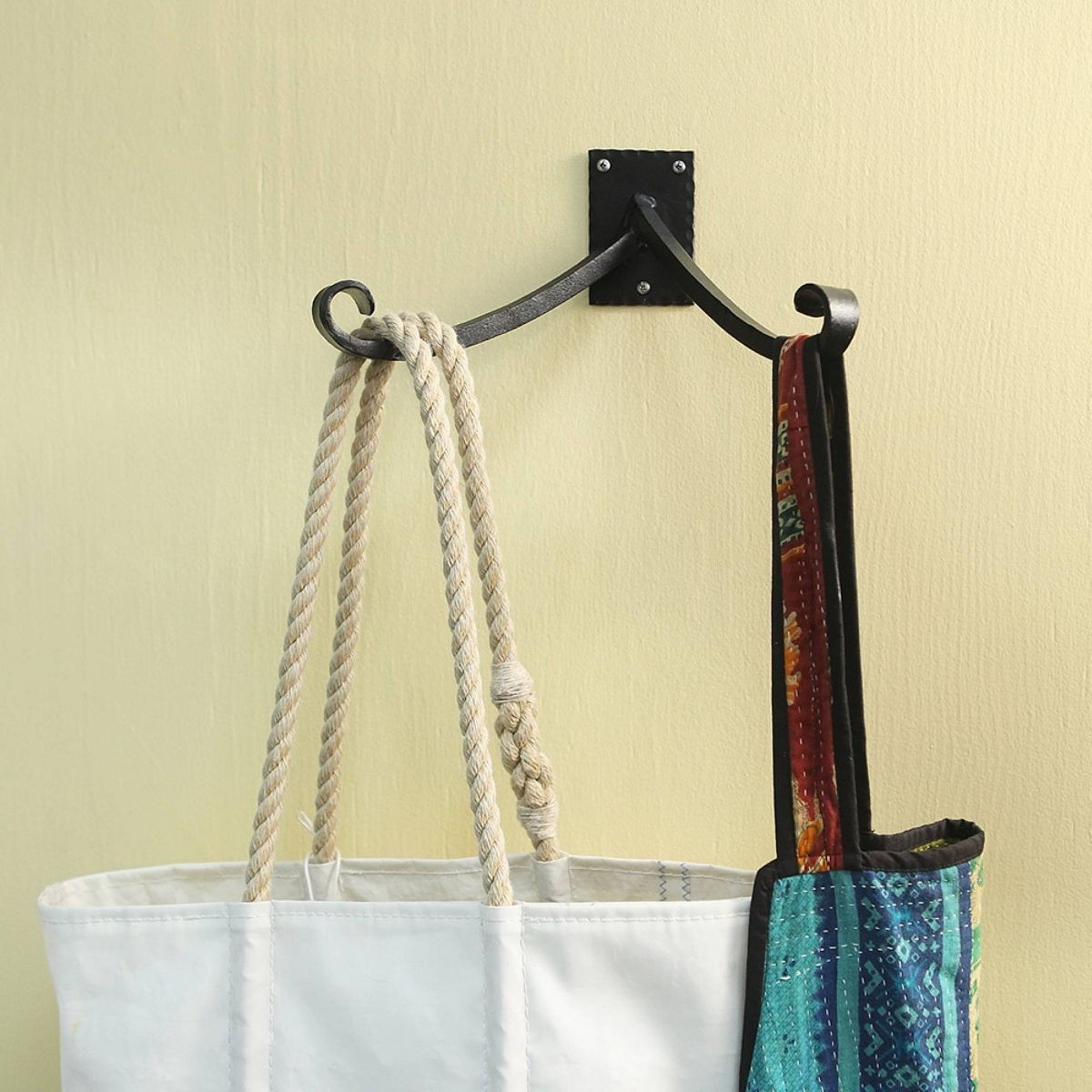 ACHLA Designs Iron Lodge Y Bracket and Multiple Hooks Black 11.75"x5.5" - thumbnail 3