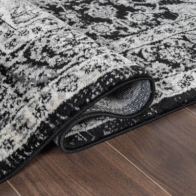 Black and Gray Synthetic Traditional Medallion Area Rug 2' x 3'