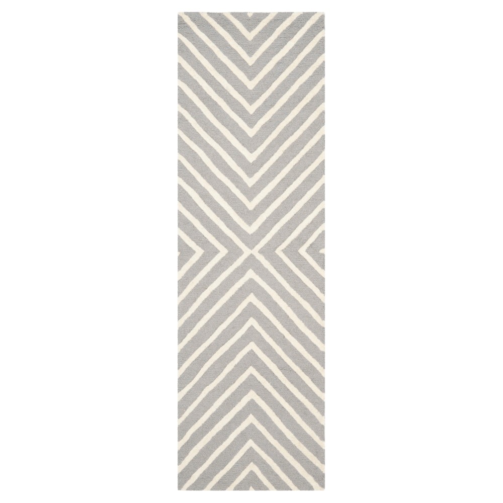 2'6inx10' Harper Chevron Accent Rug Silver/Ivory - Safavieh