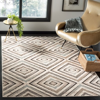 Gray Geometric Low Pile Synthetic Area Rug