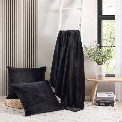 City Scene Faux Fur Throw Blanket- Oversized 50x60