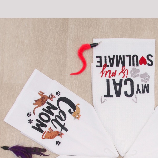 C&F Home Toalla de mano de gofre bordada Cat is My Soulmate para cocina y baño 2