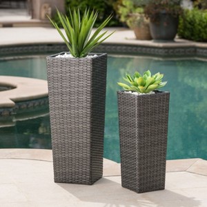 Okak Elegent Rattan Plant Pots Set of 2, Flower Pots with Metal Frame and No-Assembly Design, Succulent Pots for Indoor or Outdoor Use - 1 of 4