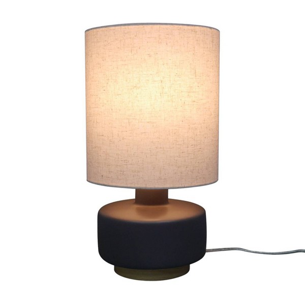 Lámpara de mesa de cerámica 17"x9.5" con base de madera - Threshold™: Pantalla de lino, sin necesidad de ensamblaje 6