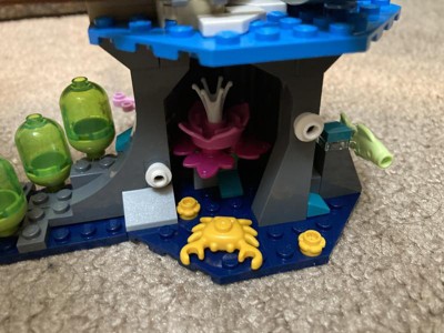 LEGO Avatar: The Way of Water Metkayina Reef Home 75578, Building Toy Set  with Village, Canoe, Pandora Scenes, Neytiri and Tonowari Minifigures,  Movie