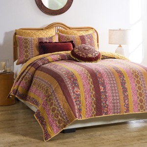 Greenland Home Fashions Marigold Quilt Set – 3-Piece, Vibrant Botanical Floral Print - 1 of 4