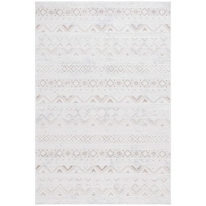 Hanna HAN100 Power Loomed Area Rug  - Safavieh - 1 of 4