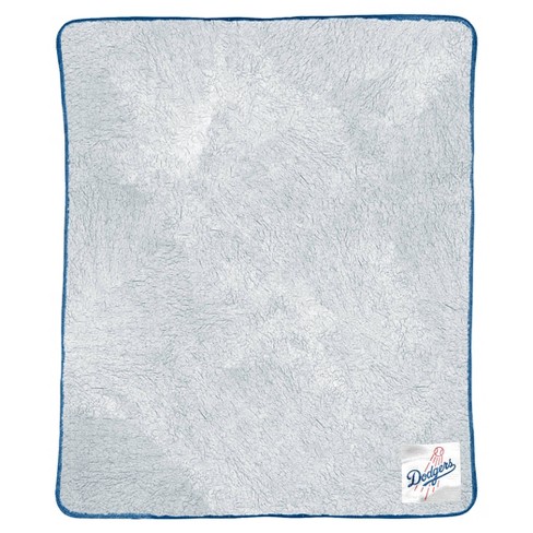 Dropship [Personalization Only] Braves OFFICIAL MLB Jersey Personalized  Silk Touch Sherpa Throw Blanket, 50 X 60 to Sell Online at a Lower Price