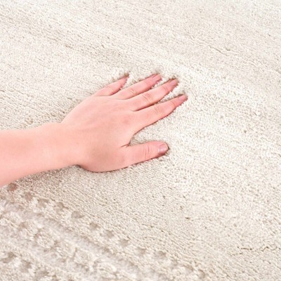 Ryuu Ivory High Pile Shag Area Rug 2' x 3'