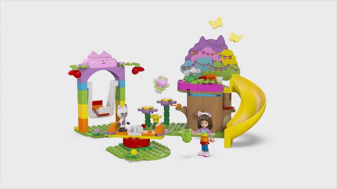 LEGO Gabby&#39;s Dollhouse Kitty Fairy&#39;s Garden Party Building Toy 10787, 2 of 8, play video