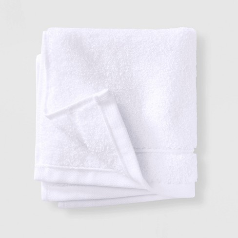 Benzoyl Peroxide Resistant Towels