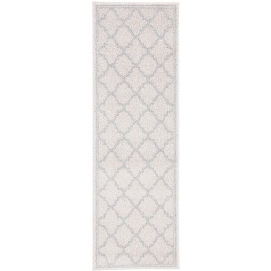 Amherst AMT422 Power Loomed Indoor Rugs - Safavieh - 1 of 4