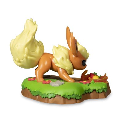 Flareon Pokémon Afternoon with Eevee & Friends Collectible Toy