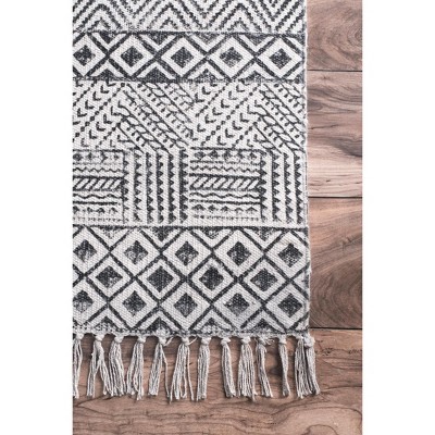 Nuloom Hand Made Ammie Indoor Area Rug, 3' x 5', Gray