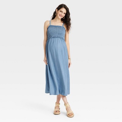 Image of Sleeveless Smocked Midi Maternity Dress - Isabel Maternity by Ingrid & Isabel™ Blue S