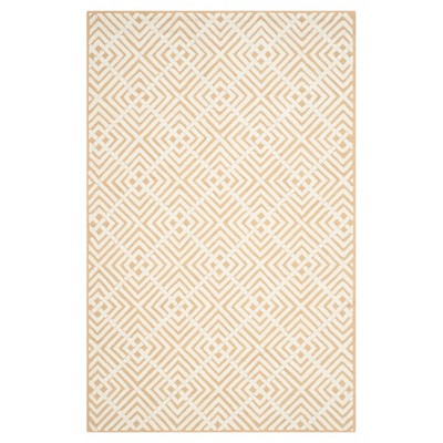 Beige/White Geometric Hooked Area Rug 5'6"x8'6" - Safavieh