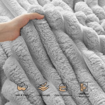 Bedsure Throw Fleece Blanket for Couch - Super Soft Cozy Blankets for Women, Cute Small Fleece Throws for Girls, Light Grey, 50x60 Inches, Wider Strip