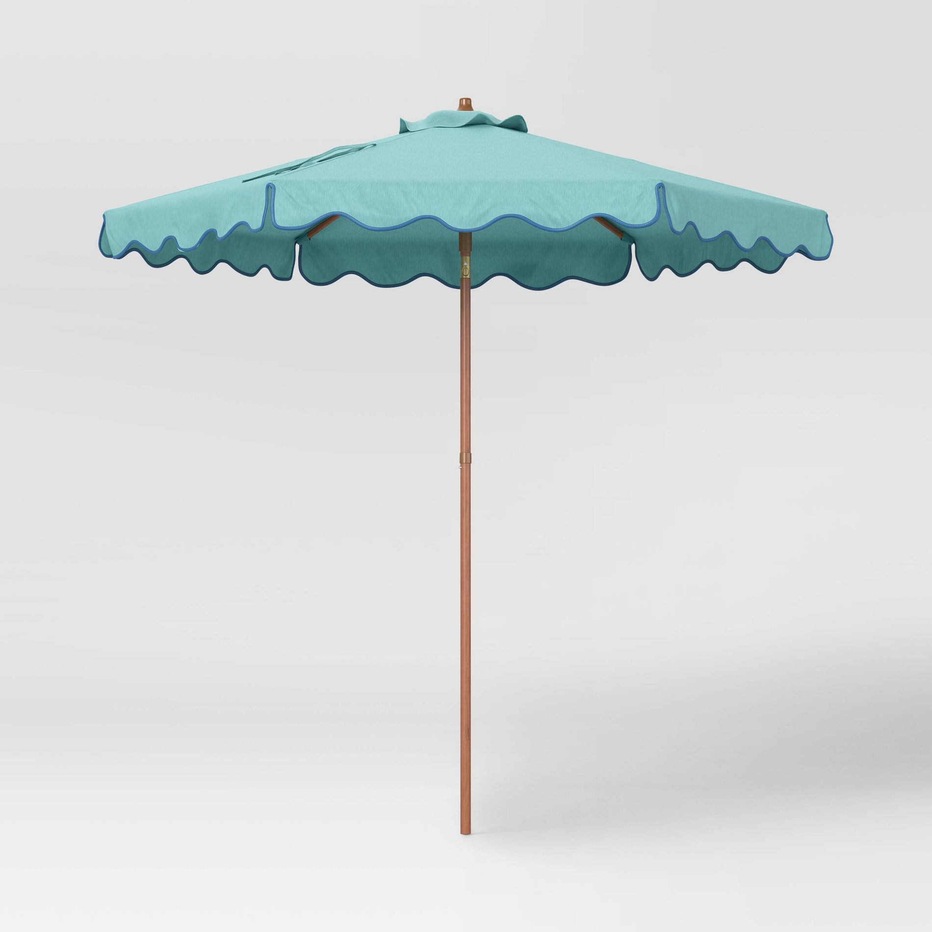 7.5' Round Scalloped Umbrella Jade Isle - Threshold™