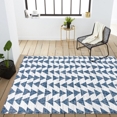 Ivory and Blue Geometric Synthetic Reversible Area Rug, 3x5 Feet