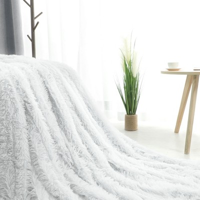 1 Pc Full Microfiber Reversible Long Shaggy Bed Blankets White  - PiccoCasa