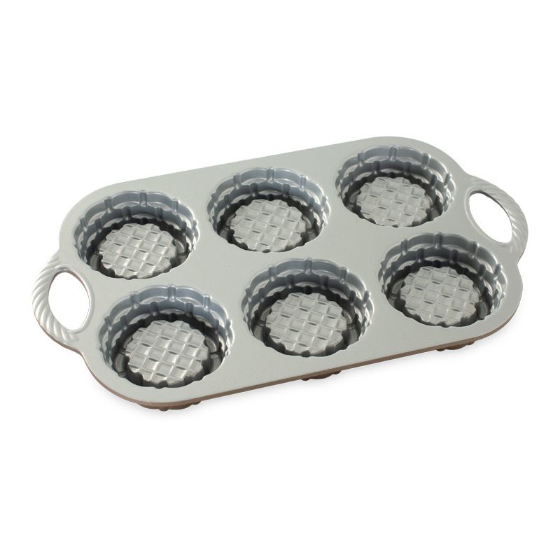 Nordic Ware Shortcake Baskets Pan, 3 of 9