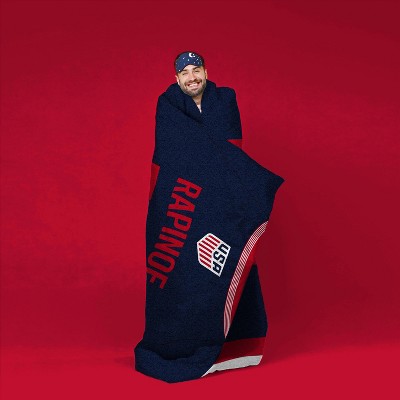 US Women's Soccer Navy and Red Fleece Throw Blanket