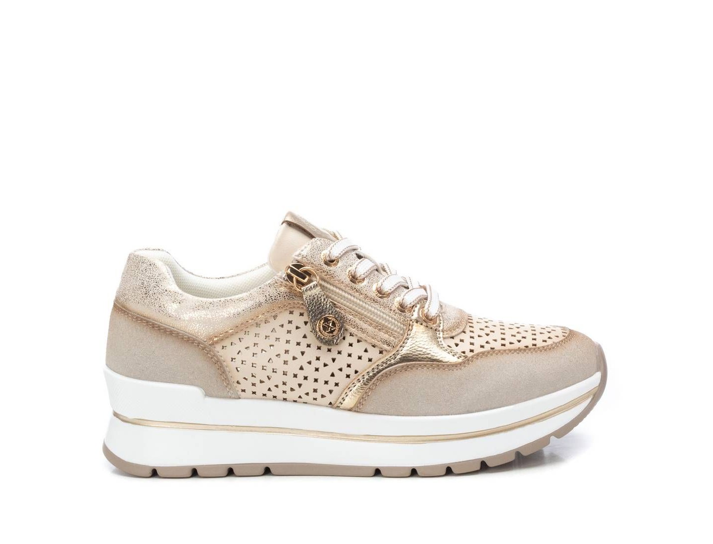 Женские кроссовки XTI Fashion Sneakers with side zipper 143729 Beige, цвет: Бежевый — фото 1