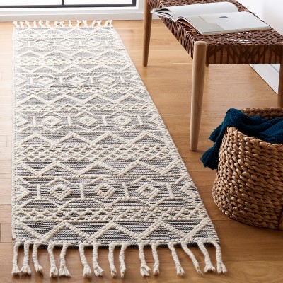 Ivory and Black Hand-Tufted Wool Runner Rug