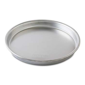 Nordic Ware Naturals® 14" Deep Dish Pizza Pan