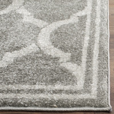 Trellis Elegance 8' x 10' Gray Synthetic Easy-Care Area Rug