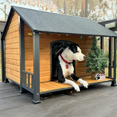 Large Weatherproof Wood and Iron Dog House with Balcony