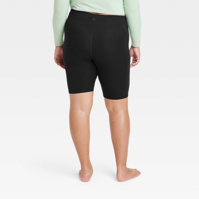 Women's Brushed Sculpt High-Rise Bike Shorts 10" - All In Motion™, 3 of 6