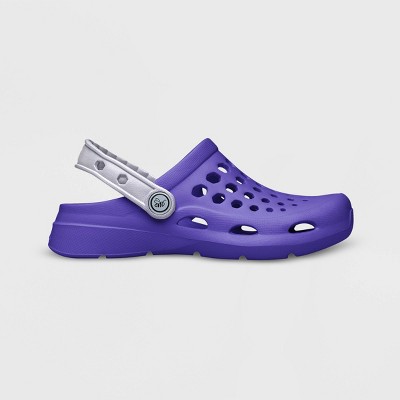 crocs water shoe