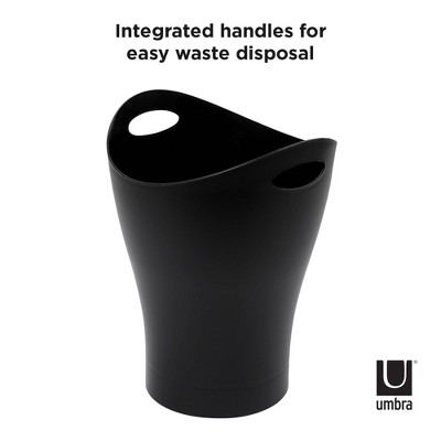 Black 2.2 Gallon Curved Plastic Kitchen Trash Can