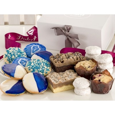 Dulcet Gift Baskets Deluxe White Hanukkah Gift Box