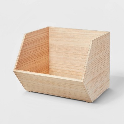 Large Natural Wood Rectangular Kids' Storage With Lid Gray - Pillowfort™ :  Target