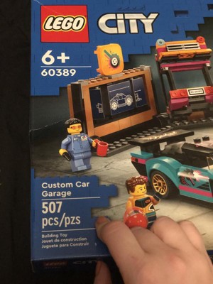 LEGO 60389 City Garage Auto Personalizzato, Set con 2 Macchine Giocattolo  Personalizzabili, Idea Regalo per Bambini, Bambine, Ragazzi e Ragazze con  Officina e 4 Minifigure : : Giochi e giocattoli