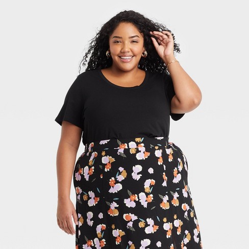 Women's Plus Size Short Sleeve Relaxed Scoop Neck T-shirt - Ava u0026 Viv™ :  Target