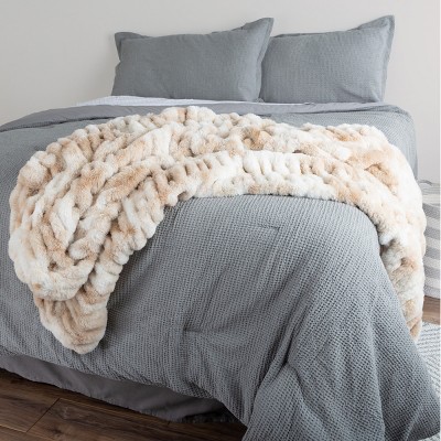 Cream Queen Ruched Faux Fur Machine Washable Blanket