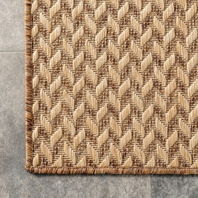 Camryn Brown Herringbone Synthetic Indoor/Outdoor Rug