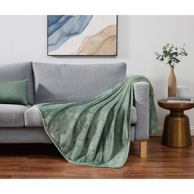 Green Faux Fur Plush Throw Blanket 50" x 60"