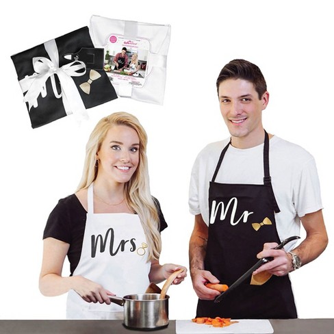 Couples apron deals