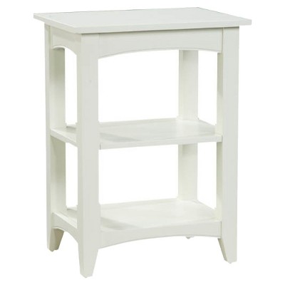 Woodland Shaker Chairside Small End Table with Shelf from