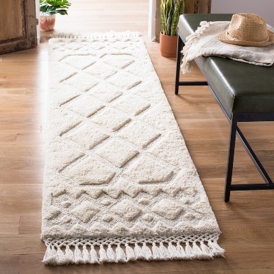 Ivory Hand-Tufted Wool Shag Runner Rug 2'3" x 10'