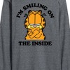Men's - Garfield - Smiling On The Inside Long Sleeve Graphic T-Shirt - 2 of 4